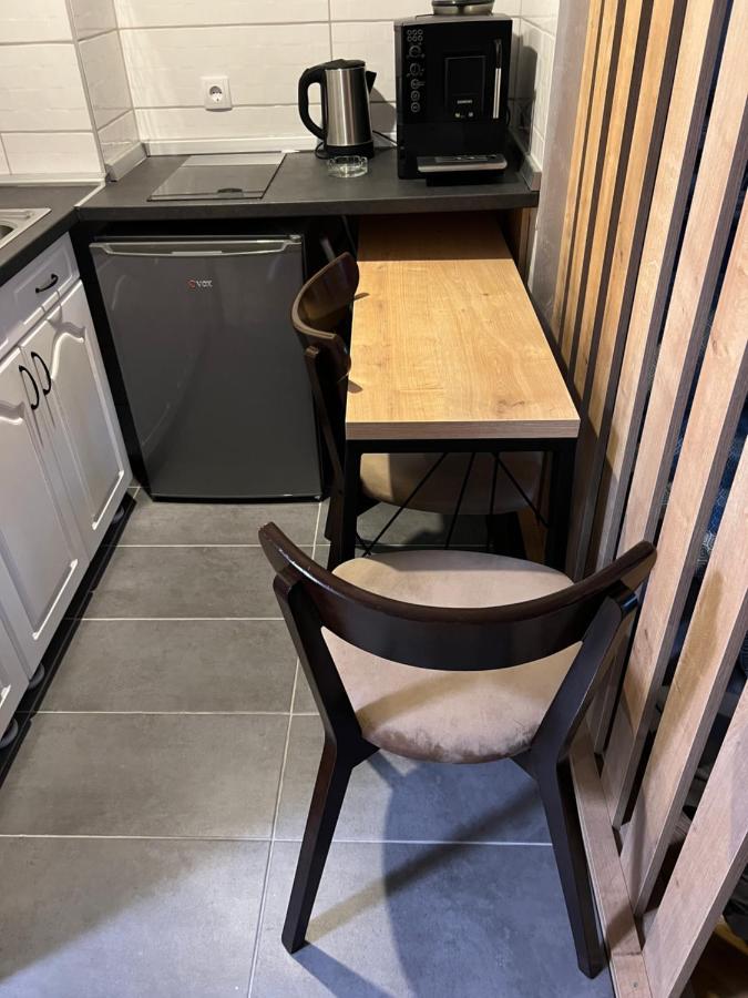 Apartman Didi2- Free Private Parking-Garage Novi Sad Buitenkant foto